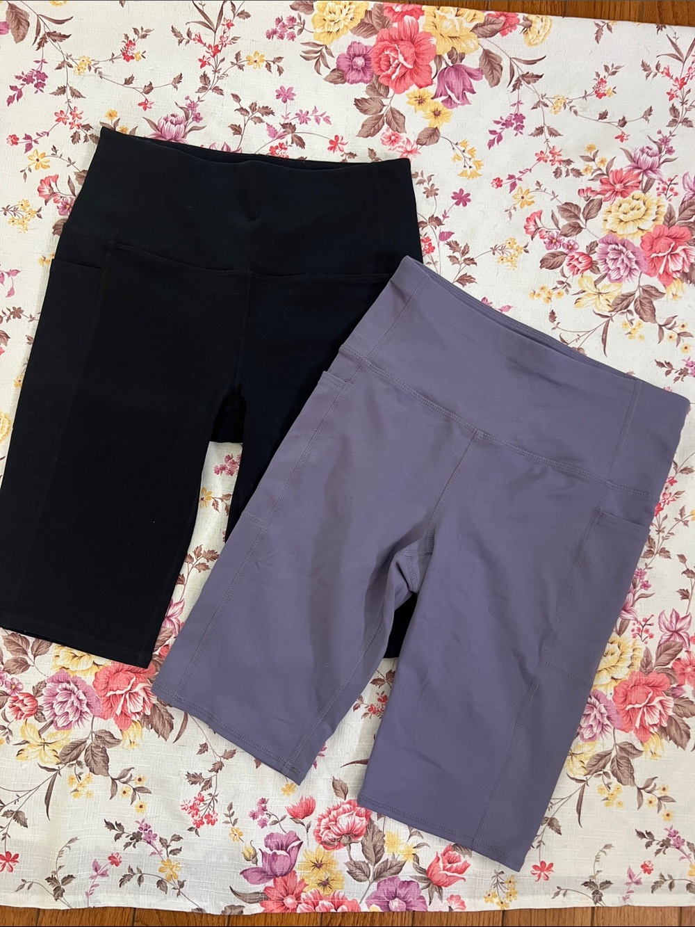 Pair of 2 Skechers biker shorts